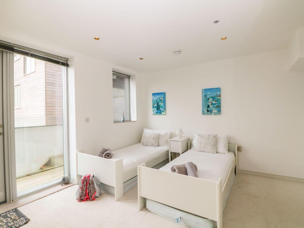 Number 5 Villa Newquay  Exterior photo